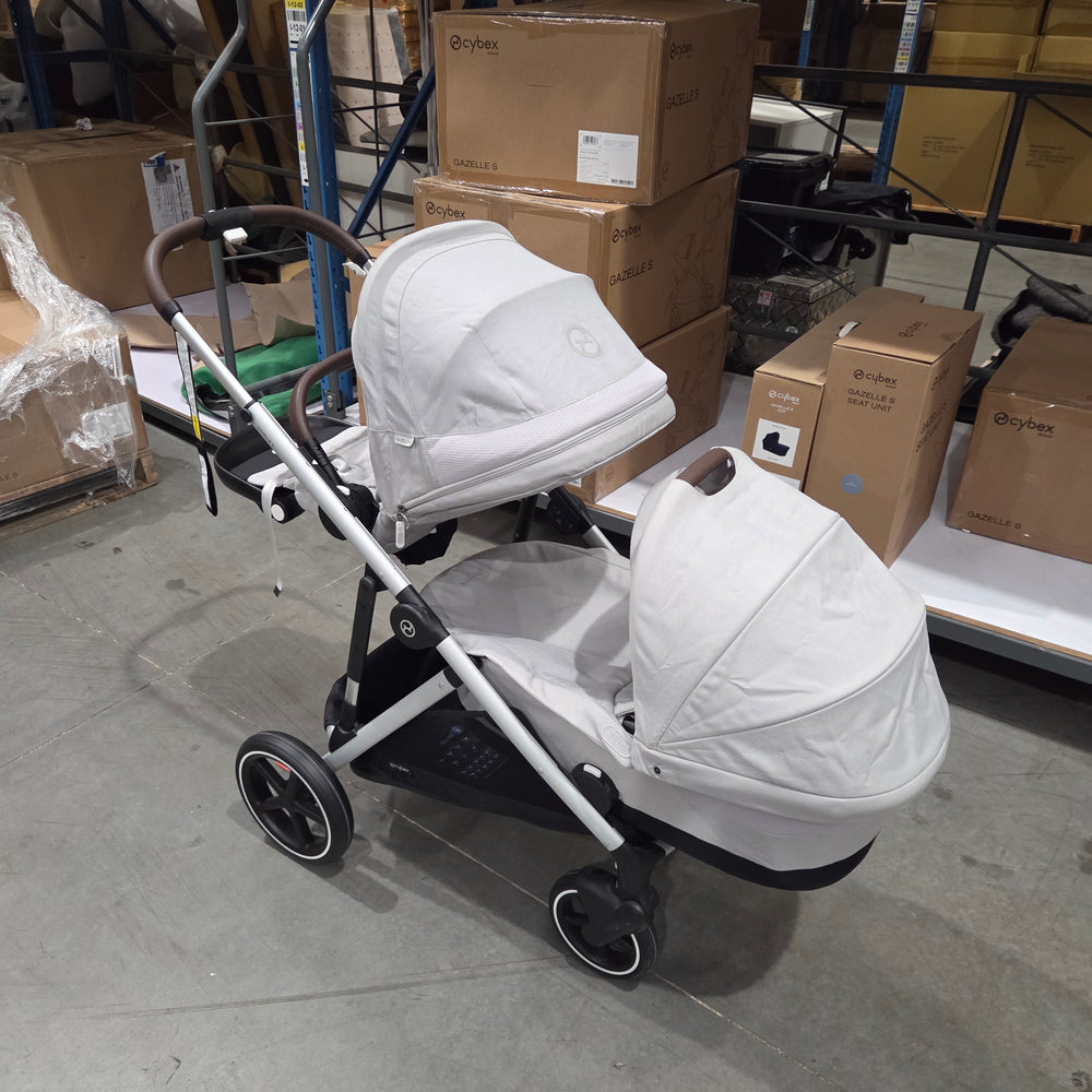 Gazelle Stroller + Carry Cot - ex demo