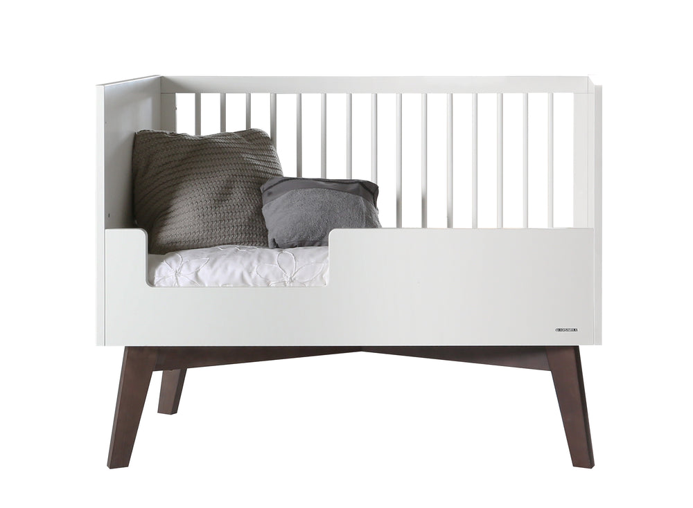 Sixties Cot (includes Junior side)